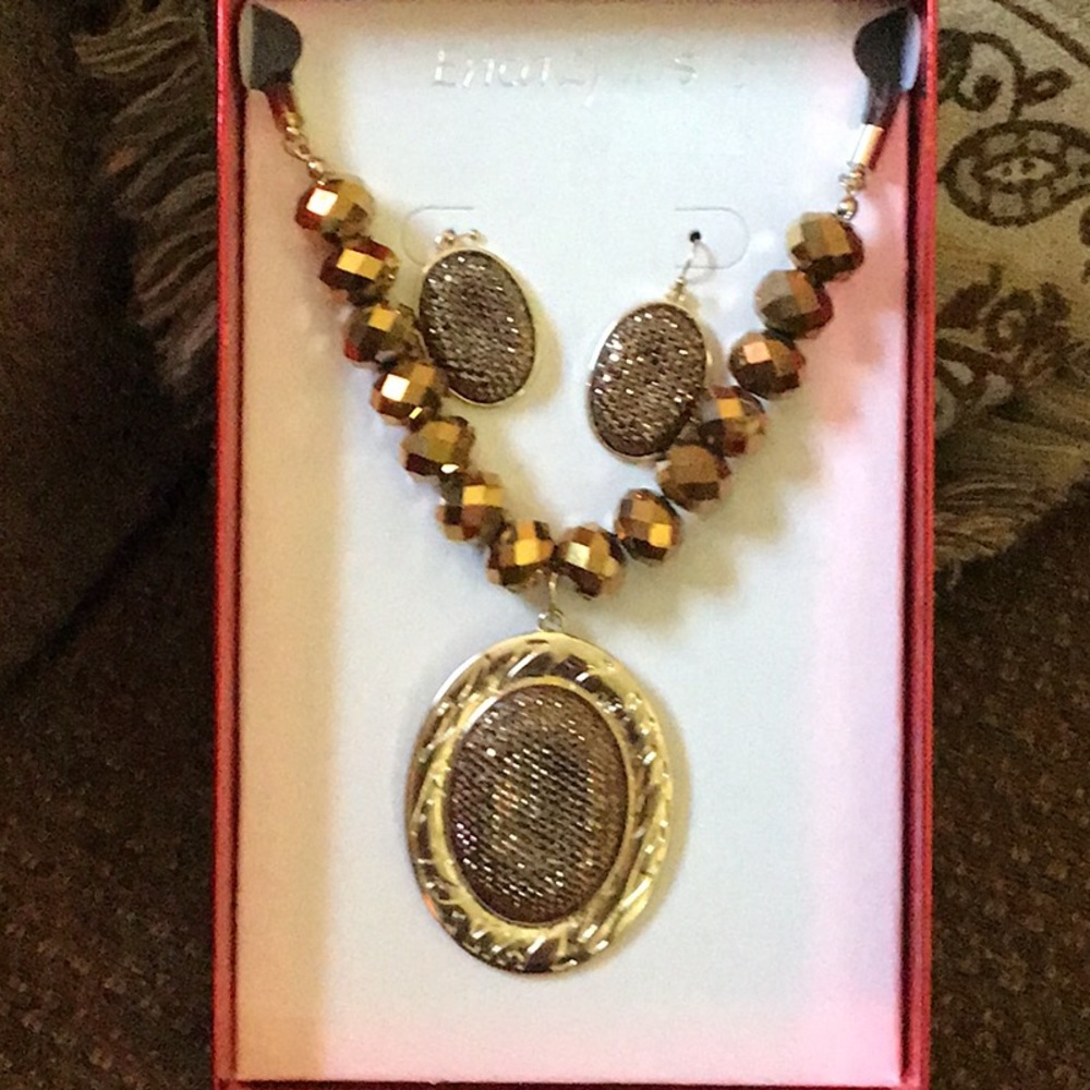 Necklace and earrings